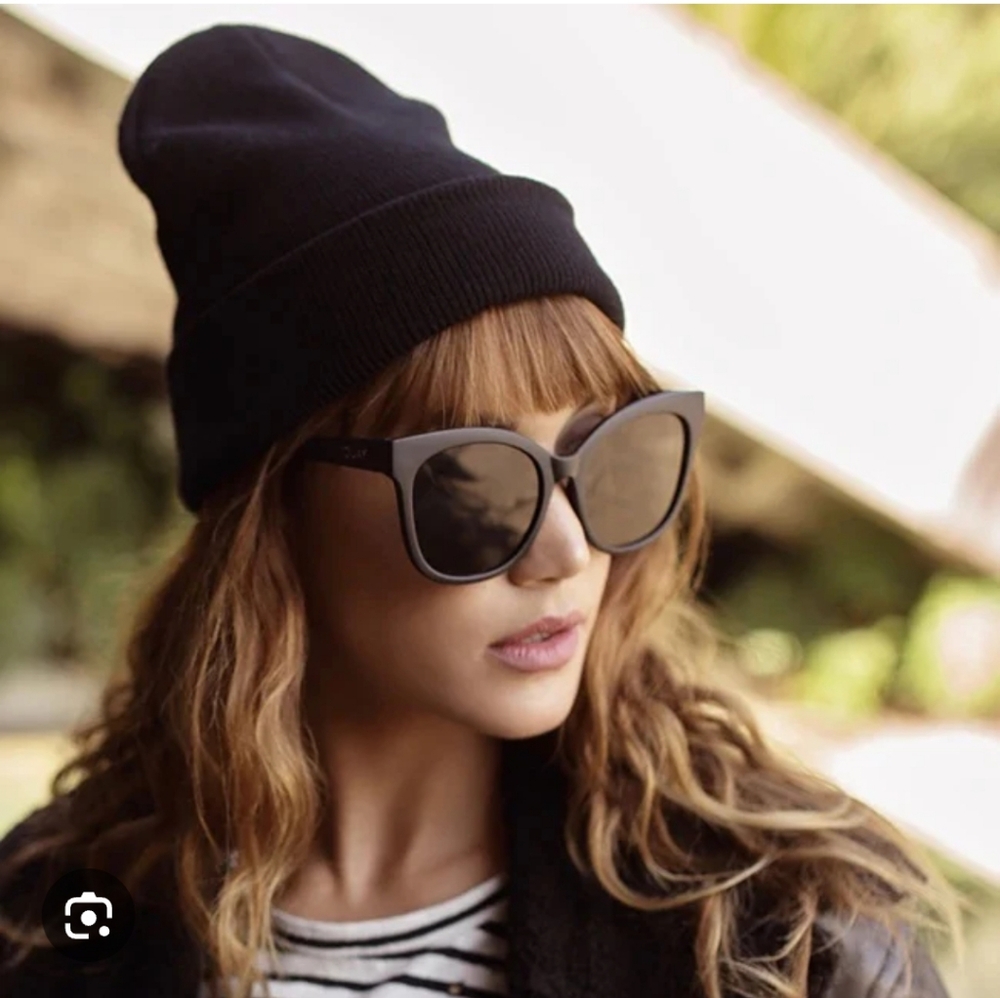 Quay Sunglasses - It's My Way in Black/Smoke Lens Mate Oversized Sunglasses Nwot - Picture 1 of 10